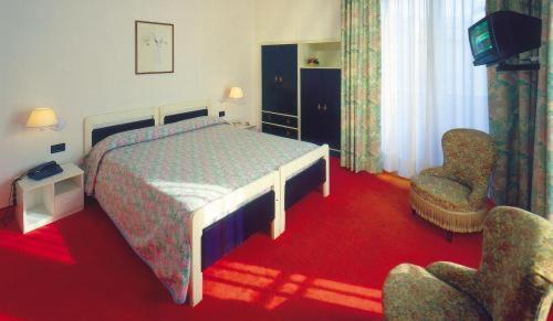 Albergo Della Torre Dal 1891 Trescore Balneario Exterior photo